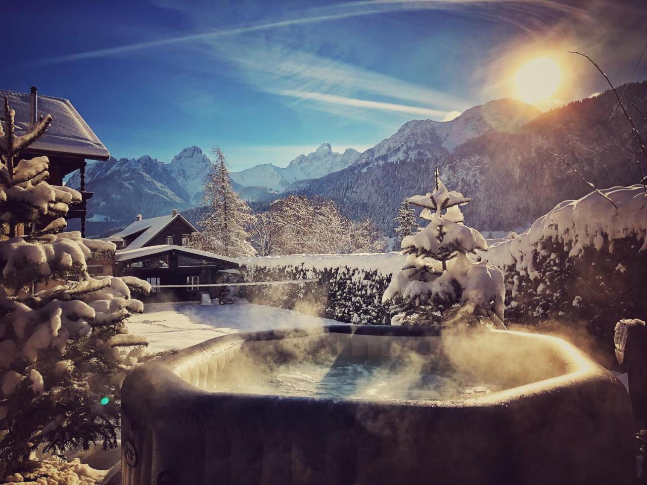 Family B&B Le Vieux Chalet Chateau-d'Oex Kültér fotó