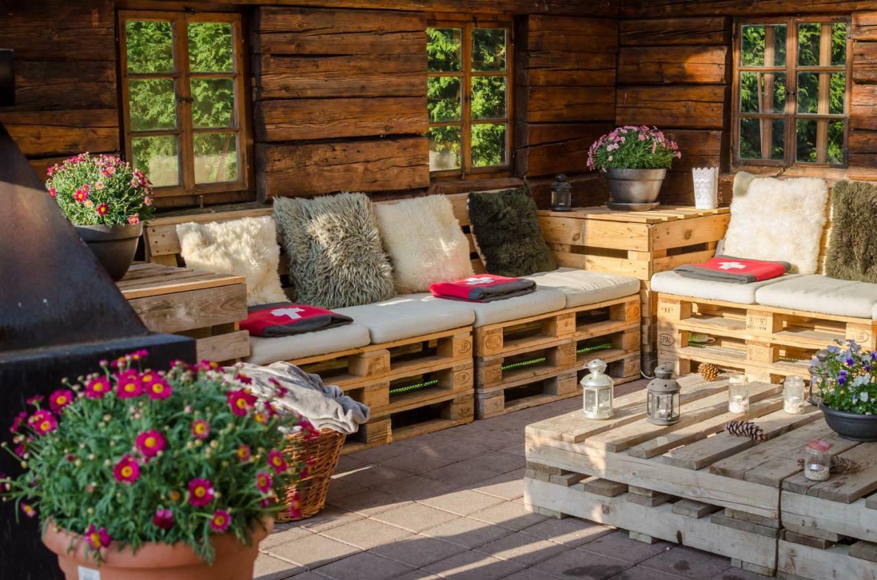 Family B&B Le Vieux Chalet Chateau-d'Oex Kültér fotó